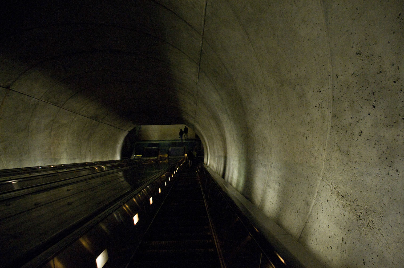 abtract-of-dc-metro-depths